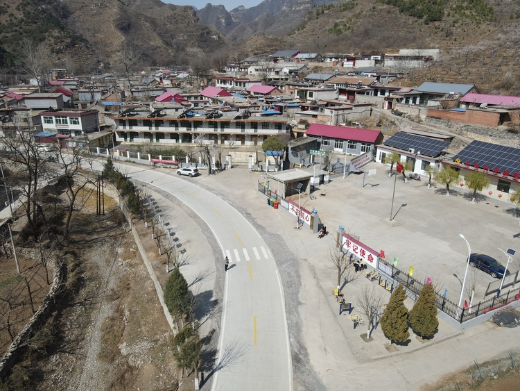 图片默认标题_fororder_航拍新修成的龙居公路 摄影 梁佳