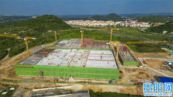顺“数”而为 乘“云”而上！贵安新区奋力建设数字经济发展创新区核心区