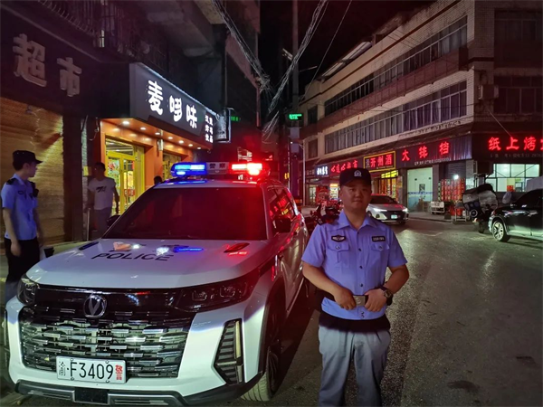 重庆开州警方开展夏季治安打击整治第2次集中清查行动_fororder_图片1