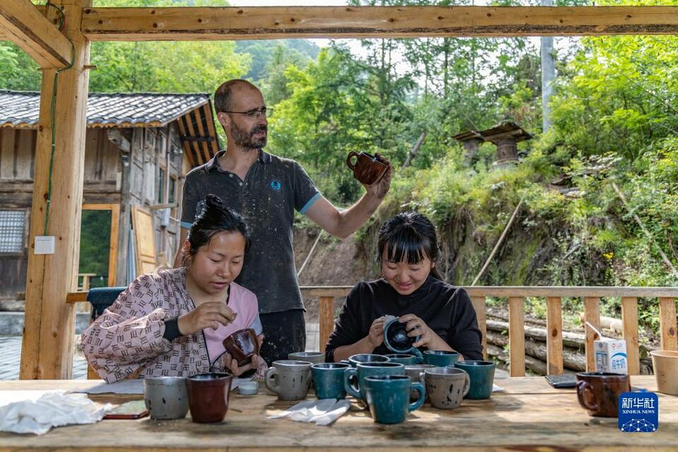 【城市远洋】寻梦深山的法国漆艺家