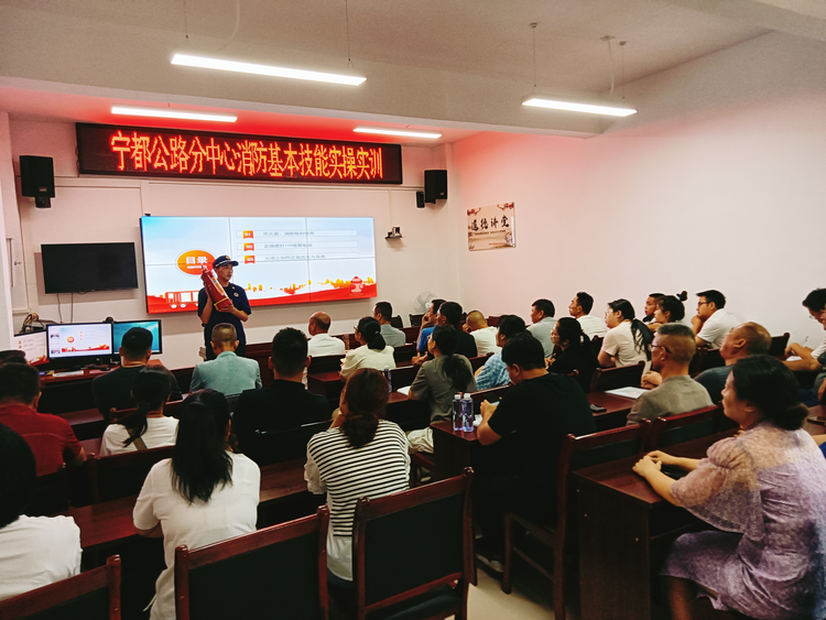 赣州宁都县消防救援大队开展上门授课及“一警六员”实操实训活动_fororder_31