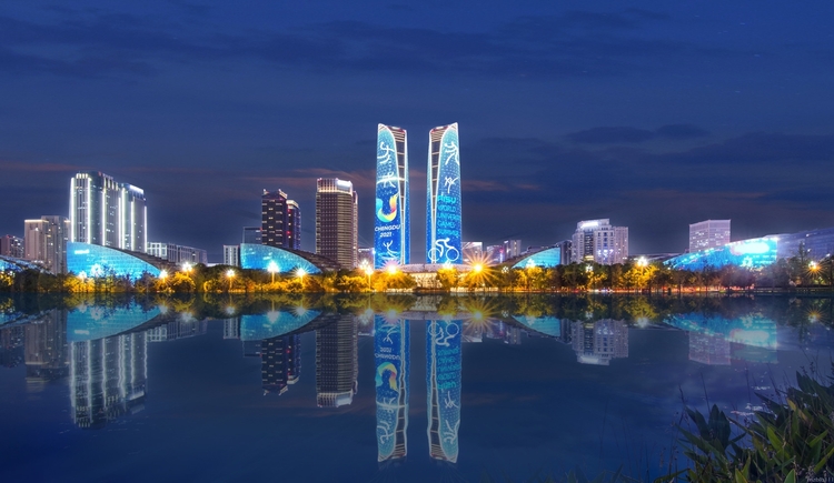 （转载）以最美夜景迎大运 成都将点亮“一心两轴三带多点”_fororder_NEWS_8969679C27E47265B322404EE1E199DB.JPG