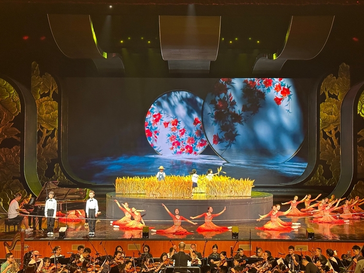 （转载）独家探班：第三届四川艺术节开幕文艺晚会看点抢先看