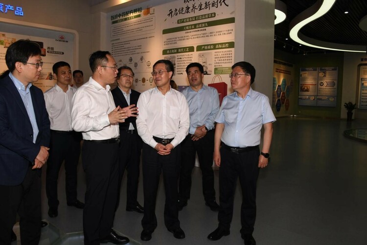 甘肃省省委常委、省委政法委书记刘长根率团赴河北开展招商考察活动_fororder_2