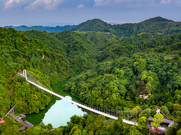（张）眉山丹棱：绘就农文旅融合新图景_fororder_老峨山-供图-丹棱县委宣传部