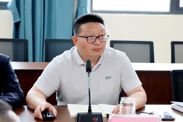 （张）宜宾市一曼中学校：保质保量抓落实 用心用情服好务_fororder_徐斌作分享交流