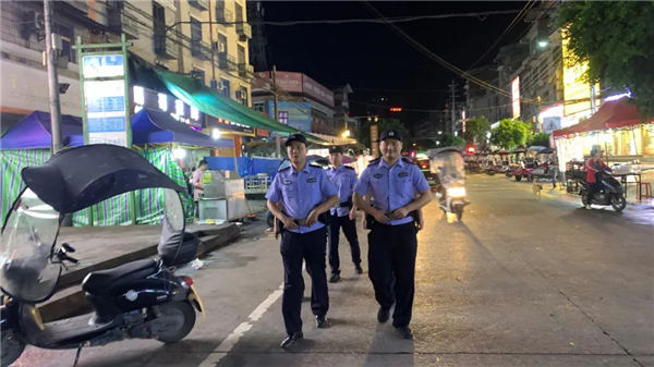 护航平安高考 重庆开州警方开展打击整治专项行动_fororder_图片2