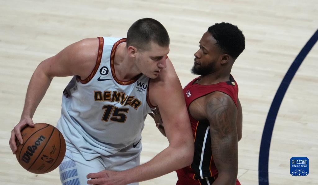 NBA总决赛：掘金队夺得总冠军 约基奇荣膺MVP