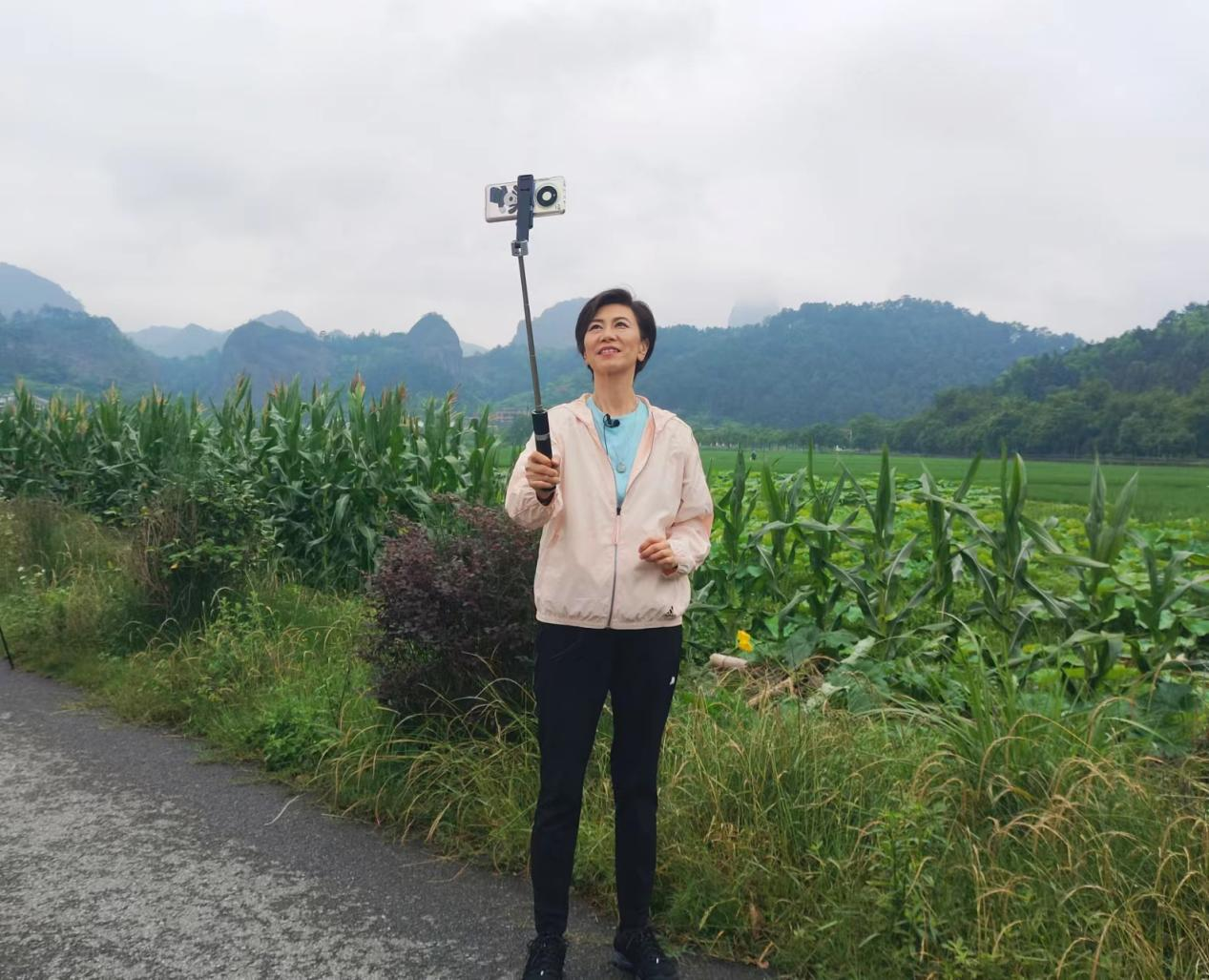 中央广播电视总台泰语节目《榕知中国》走进湖南新宁 展示千年古邑文旅新魅力_fororder_3