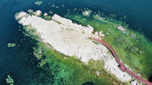烟台：养马岛如画海滨迎客来