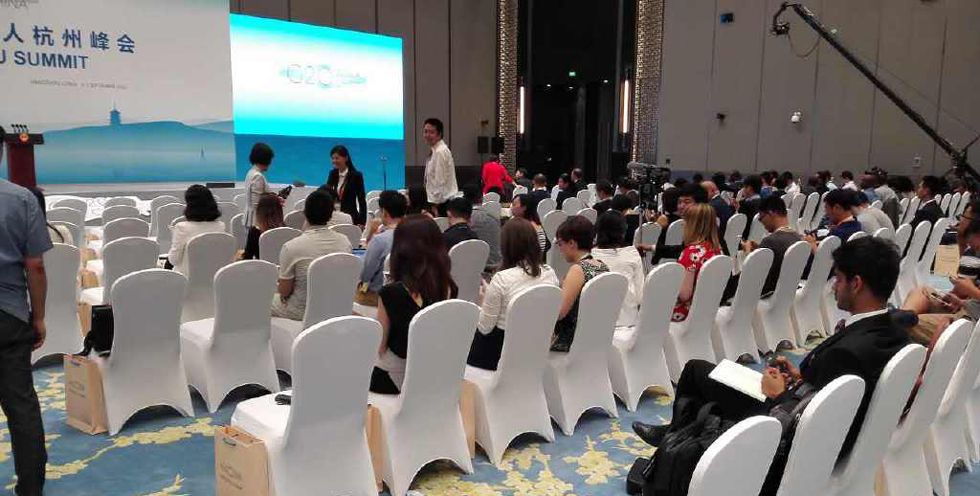 图片默认标题