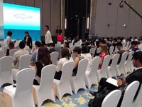 图片默认标题