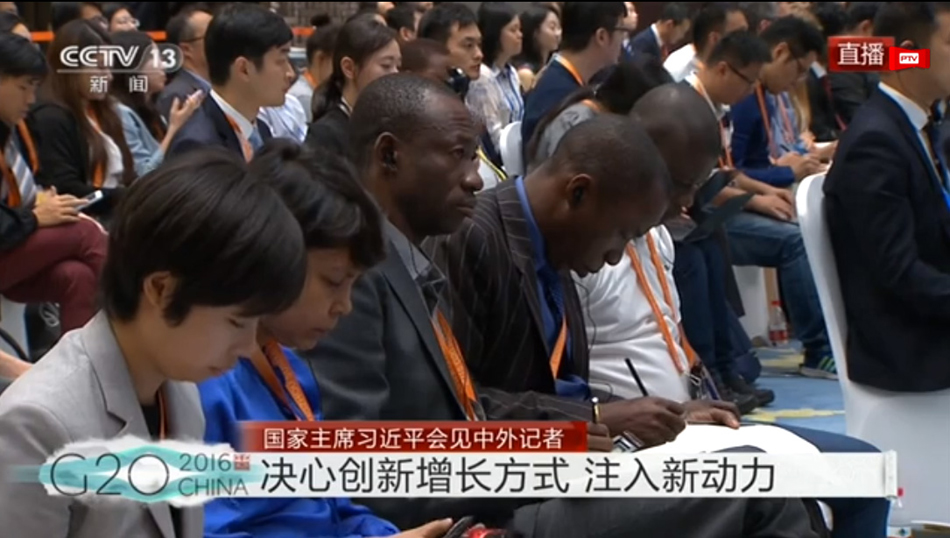 图片默认标题
