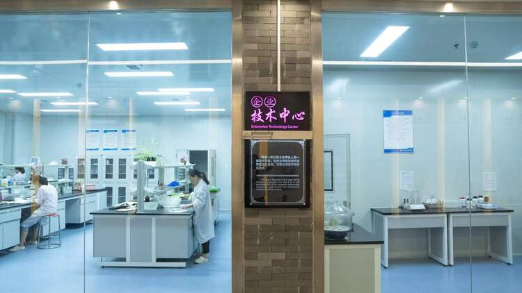 （转载）时代光影 百部川扬丨德阳什邡：创新驱动 黄背木耳产业涅槃重生
