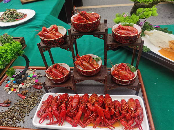 （张）2023宜宾江安四面山首届龙虾美食音乐文化周启动_fororder_四面山小龙虾-摄影-邓婷婷