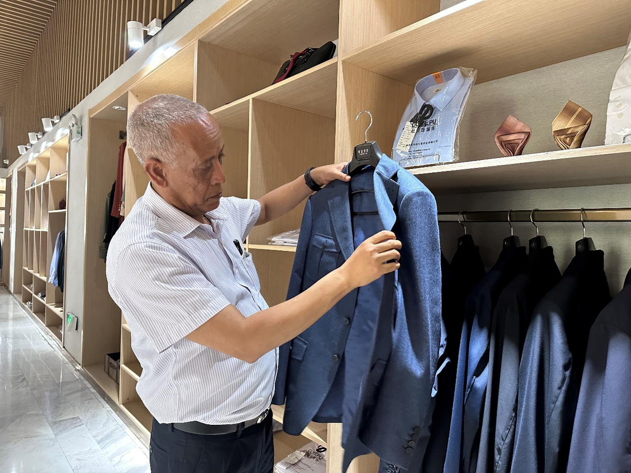Domestic Products Highly Favored—Dukepu in Xianyang High-Tech Zone Receives Commendation from Diplomats in China_fororder_图片3