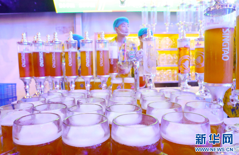 山东青岛：啤酒节开拓消费新场景_fororder_5