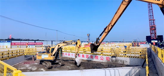 南通至宁波高铁全线首个基坑开挖_fororder_图片 1