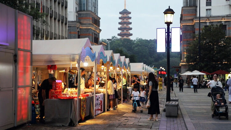 新业态涌现 多元素融合——多地夜间消费亮点扫描
