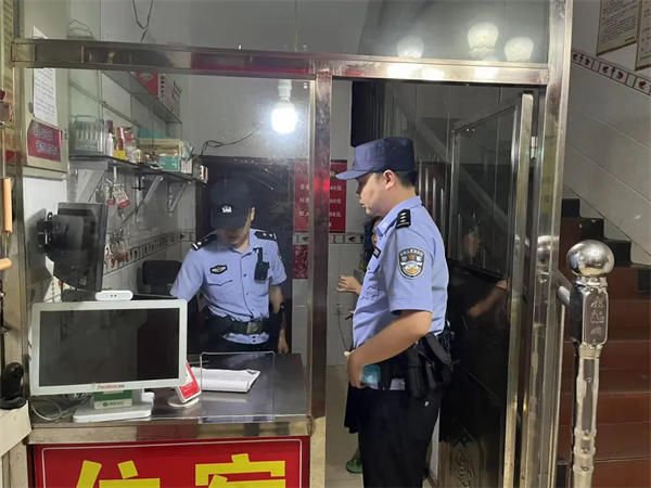 重庆开州警方开展夏季治安打击整治第2次集中清查行动_fororder_图片2