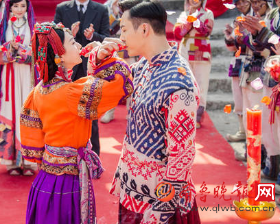 《老九门》启月夫妇大婚高能发糖 赵丽颖陈伟霆配一脸全世界都在虐汪