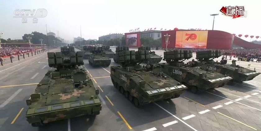 我是中央企业方阵！请检阅！