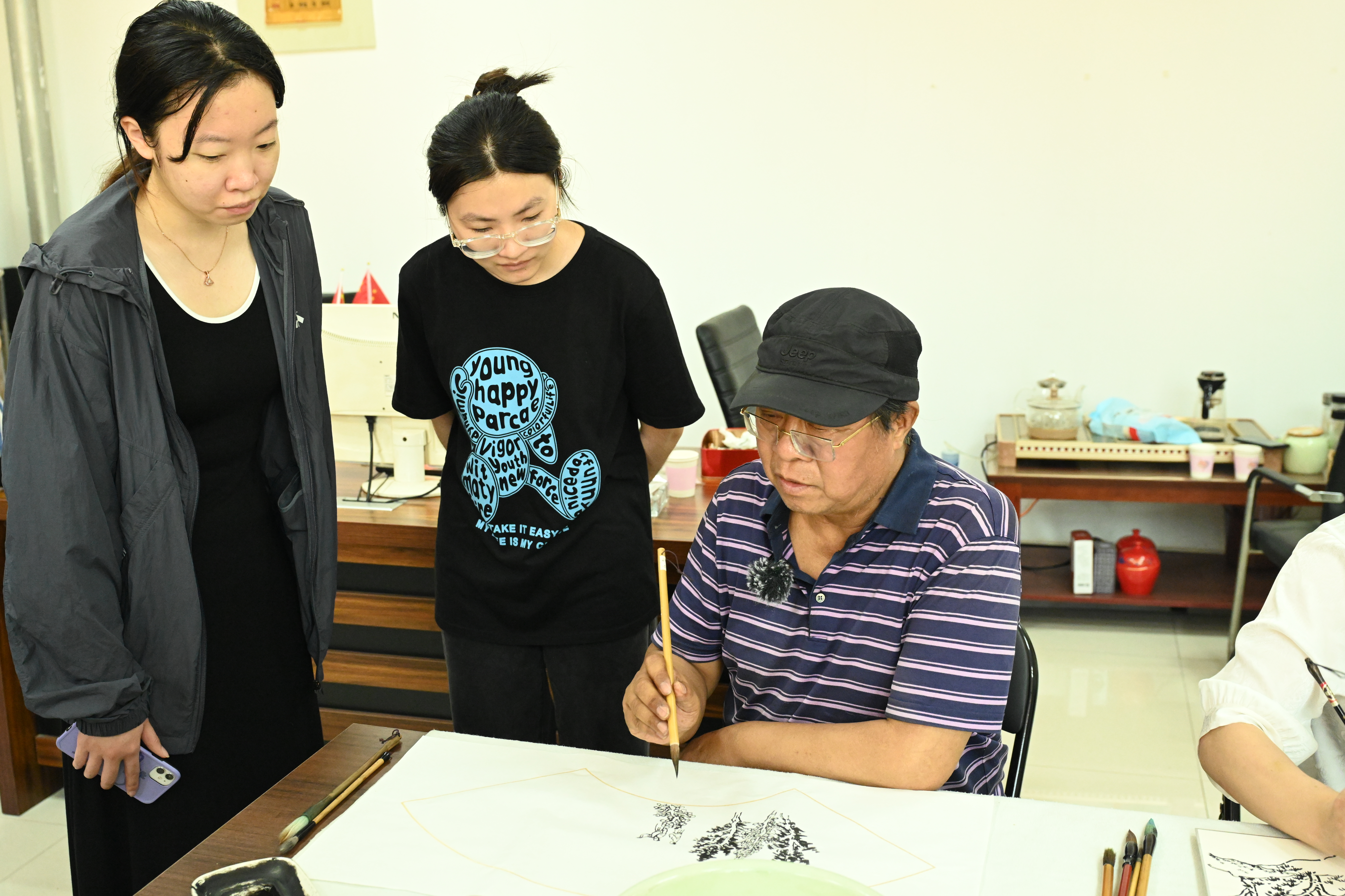 石家庄新华区：翰墨飘香歌盛世 丹青溢彩颂华章_fororder_微信图片_20230630160926