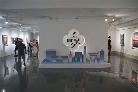 用摄影定格江南 赵雪屯摄影作品展亮相苏州美术馆_fororder_微信图片_202307031003161