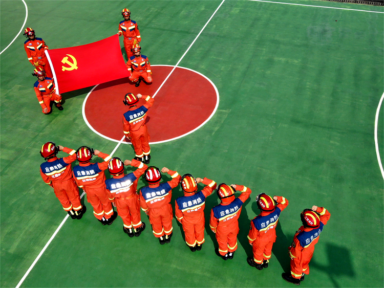 赣州宁都县消防救援大队组织开展庆祝中国共产党成立102周年系列活动_fororder_31