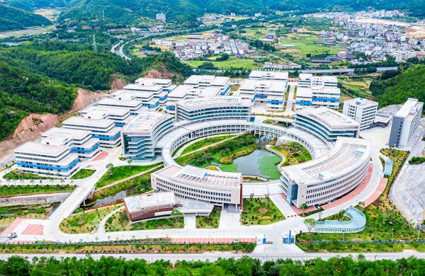 【大国新村：沿着总书记的足迹】福建长汀：从水浊山荒到水绿山青