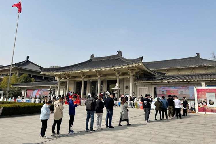 何以中国丨7月9日，一场中华文脉寻根溯源之旅由此开启
