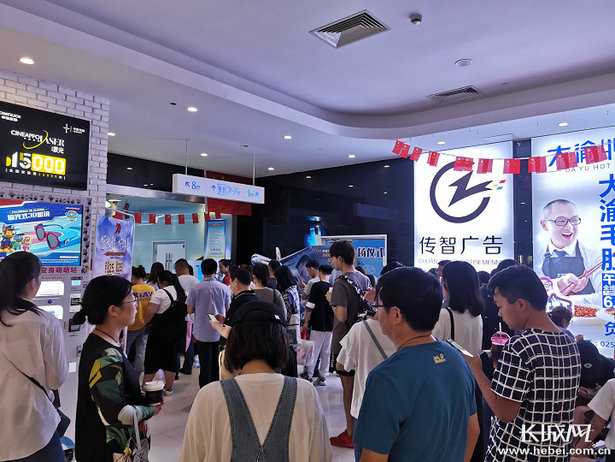 一票难求！红色电影成为国庆档的“抢手货”