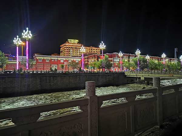 2023年甘孜州炉霍县望果民俗文化活动落幕_fororder_炉霍县城夜景