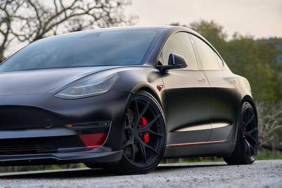 特斯拉新款Model 3上海路试 生产线调试已完成_fororder_image003