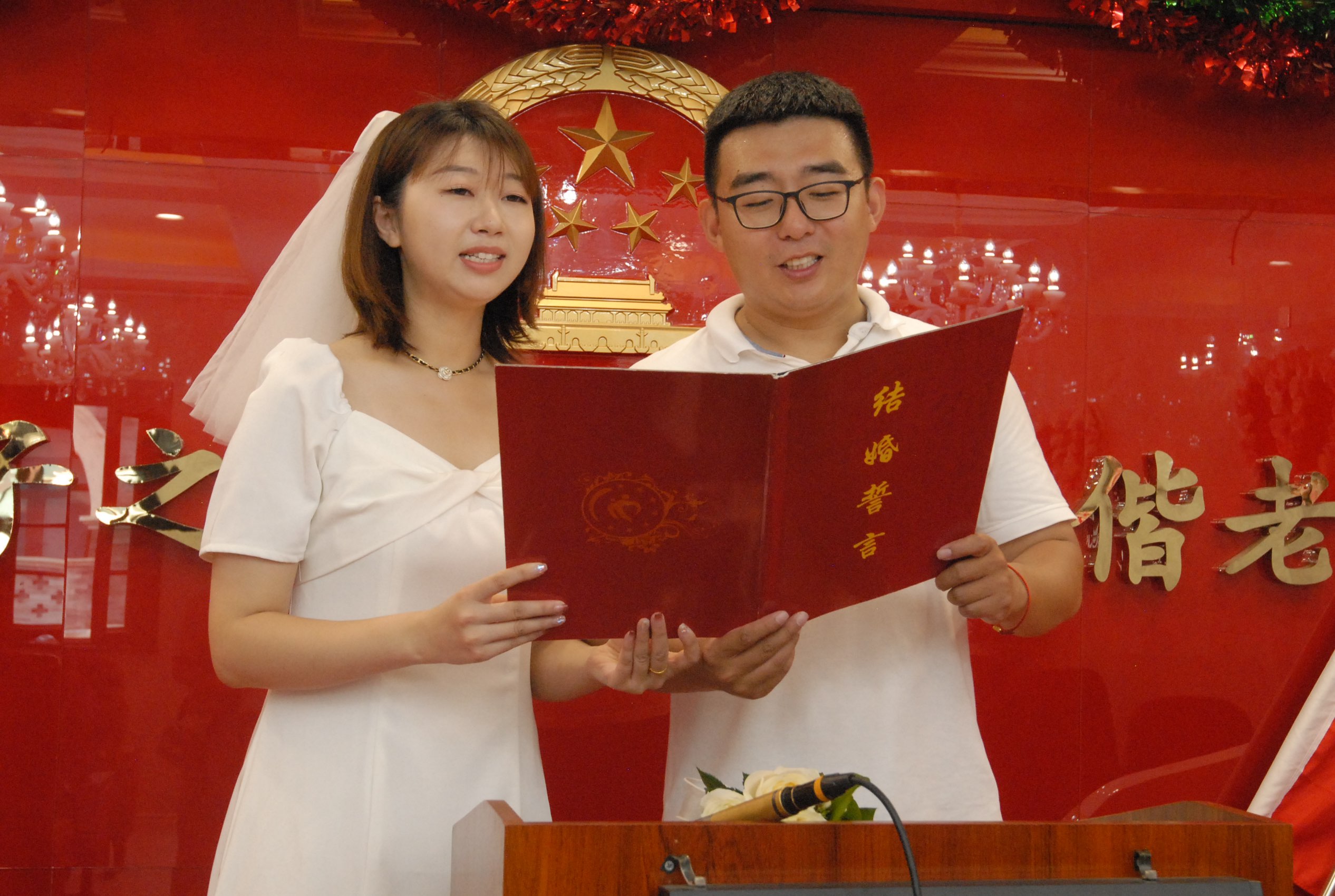 山东：简约大方，我们这样过七夕