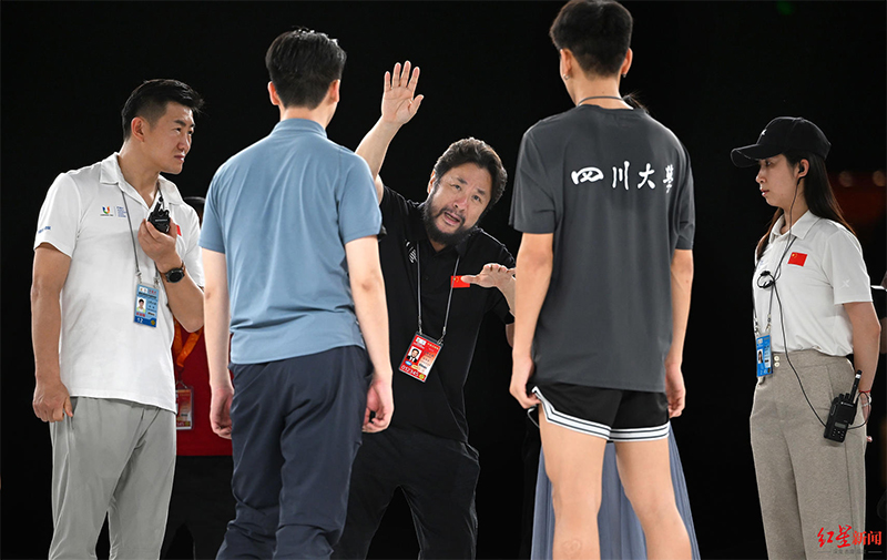 （转载）成都大运会开幕式总导演陈维亚：向世界展示一场“阳光灿烂”的开幕式_fororder_未标题-8