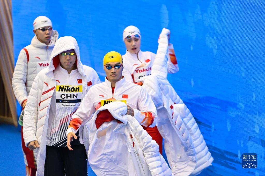 游泳世锦赛男女4x100米混合泳接力：中国队夺冠