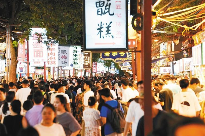 西安夜经济释放蓬勃活力 已成为消费市场重要增长极_fororder_微信图片_20230728084656