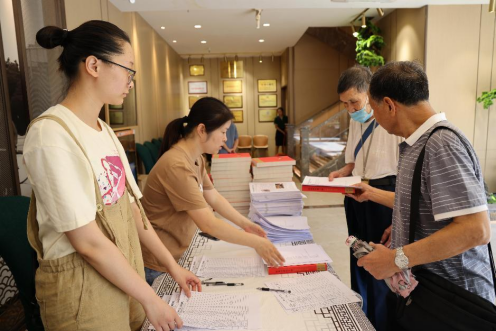 【青山不老 军魂永驻】桂林市400名军休干部共庆“八一”建军节 同商发展之计_fororder_图片21
