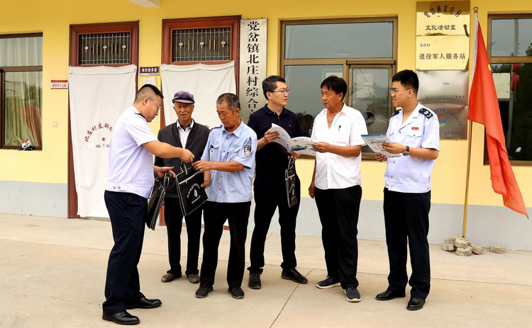 便民“春风”拂人心 税惠助农促发展_fororder_图片1
