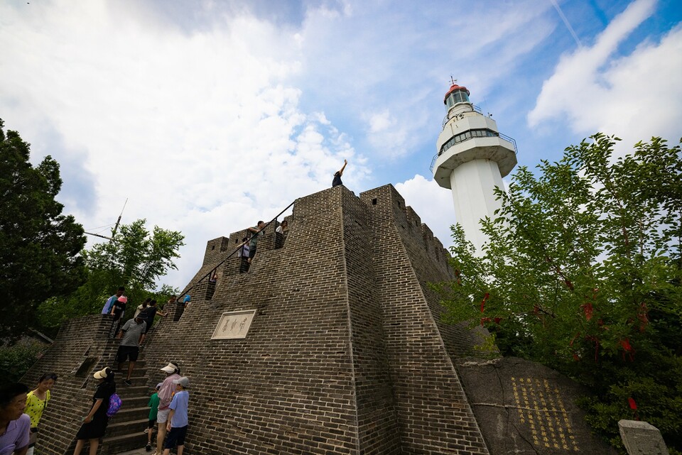 烟台山上好风光