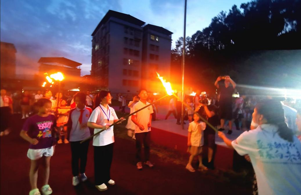 广州“山海对话”党员志愿者走进梅州 ，牵手老区红军小学共建共育共成长_fororder_图片16