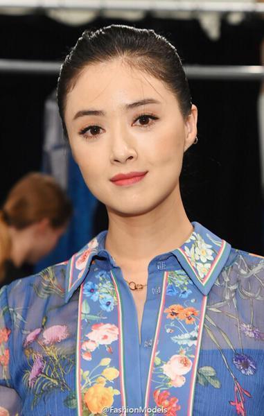 蒋欣体重曾飙升到140斤 食量是普通女孩3倍