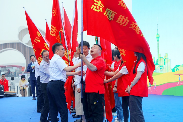 （转载）“可乐男孩”薛枭：在中国队入场那一刻 自豪与骄傲从我的心底升腾起来