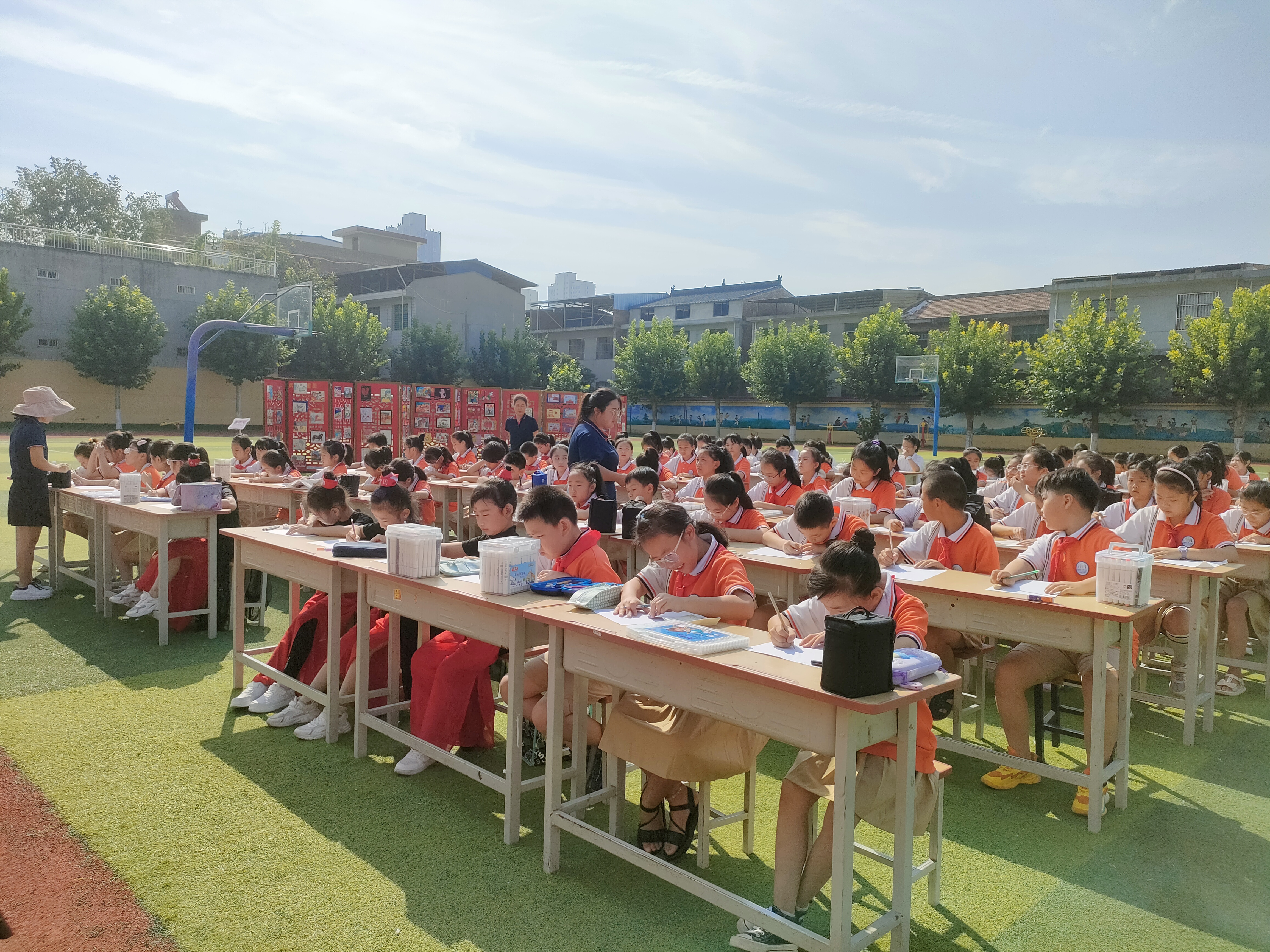 陕西省青少年集邮文化巡展走进鄠邑区甘亭中心学校_fororder_微信图片_20230906145155