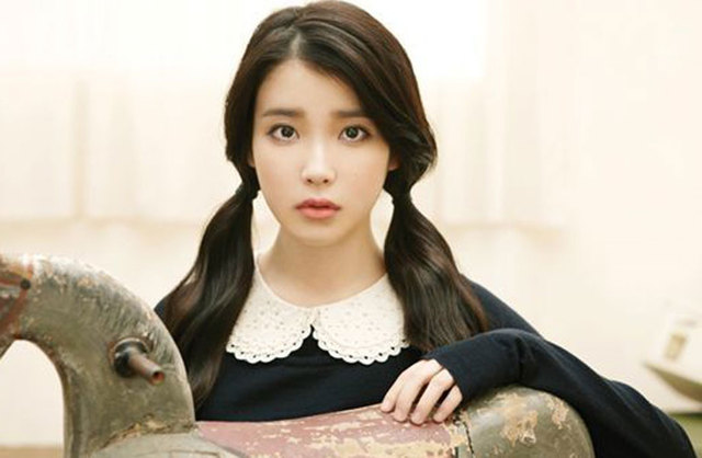 IU