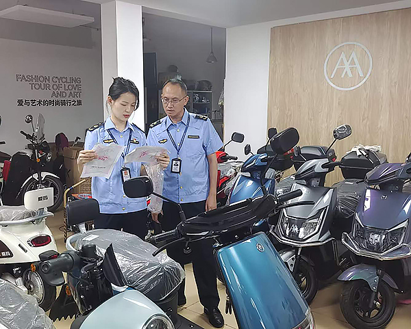 简阳：以“质量”托举“不简单”生活_fororder_全覆盖监督检查-供图-简阳市融媒体中心
