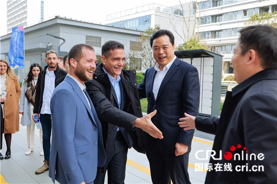 遇见中国丨以色列资深创业者依兰：一场“冒险”之旅让我留在了中国_fororder___172.100.100.3_temp_9500031_1_9500031_1_1_ba9da8ce-8000-4d87-8838-b8355058ae4e
