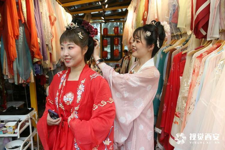 国风“诉”文化 唐宫迎“双节”文旅体验官提前感受“国风唐潮”之旅