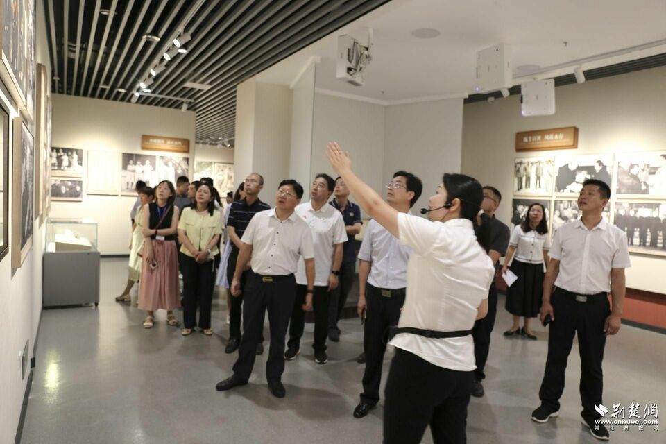 “荆楚民生观察团”普法主题调研·黄冈丨红色法治文化浸润人心